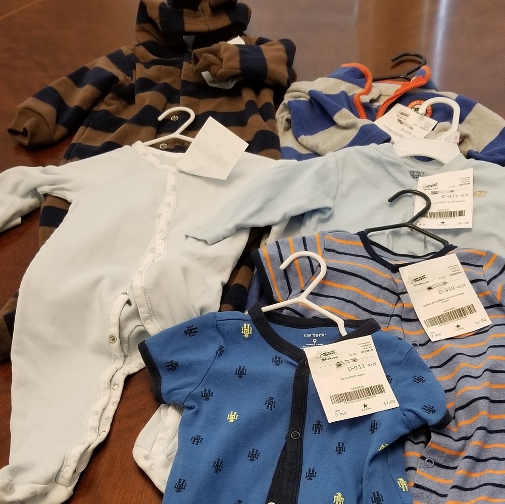 Lot of baby boy clothes size 9 month